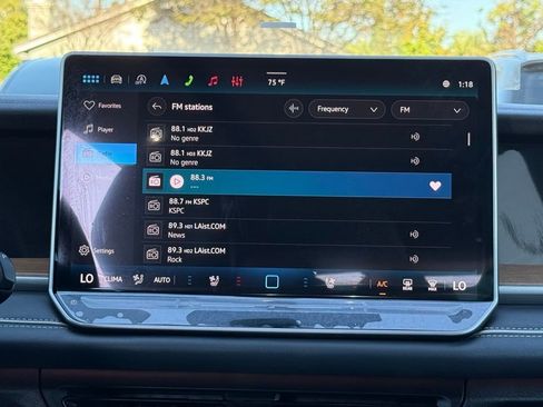 New 2026 Volkswagen Tiguan SEL R-Line AWD/4WD image 18