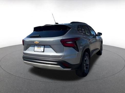 Used 2025 Chevrolet Trax LT image 15