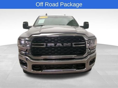 Used 2024 RAM 2500 Big Horn w/ Off Road Package image 10