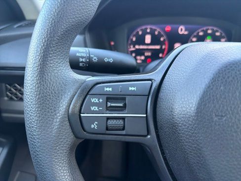 Used 2023 Honda Accord LX image 15