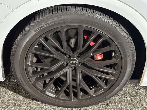 Used 2024 Audi SQ8 Premium Plus w/ S Sport Package image 12