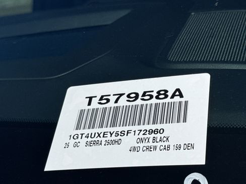 Used 2025 GMC Sierra 2500 Denali Ultimate image 41