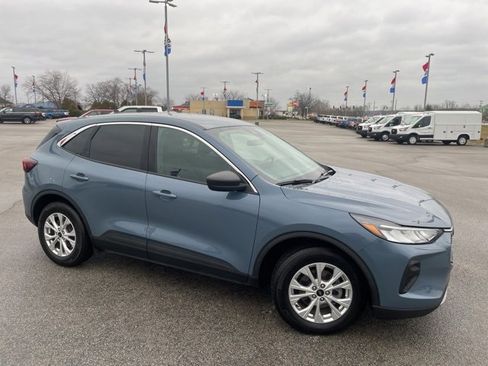 Used 2024 Ford Escape Active w/ Tech Pack #1 image 2