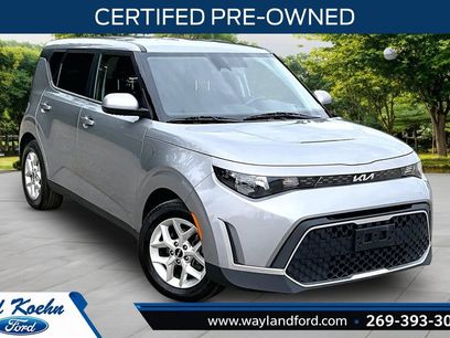 Used 2023 Kia Soul LX w/ Option Group 015