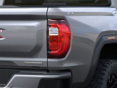 New 2026 GMC Canyon Elevation AWD/4WD image 11