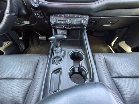 Used 2023 Dodge Durango GT RWD image 24