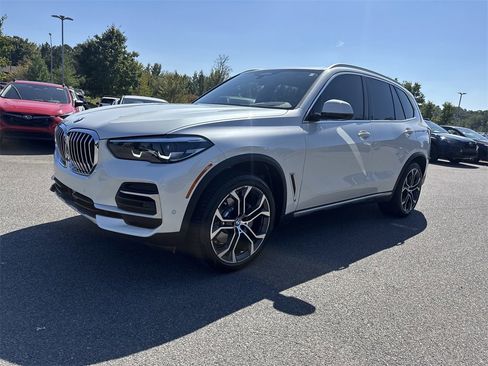 Used 2023 BMW X5 xDrive40i image 7