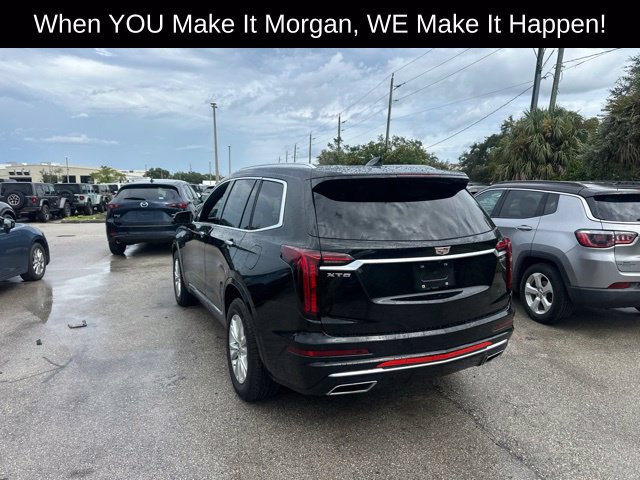 Used 2025 Cadillac XT6 Luxury FWD image 9