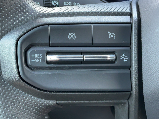 Used 2025 Chevrolet Colorado Trail Boss AWD/4WD image 22