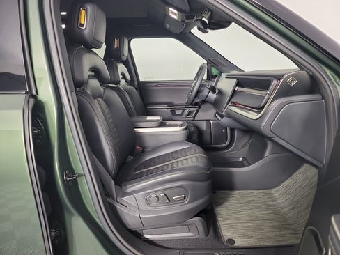 Used 2024 Rivian R1S Adventure AWD/4WD image 24