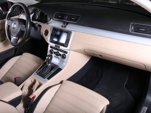 Used 2016 Volkswagen CC Sport FWD image 42