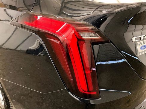 Used 2020 Cadillac CT4 Luxury w/ Sun And Sound Package RWD image 28