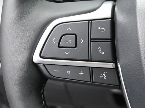 Certified 2025 Toyota Highlander Platinum AWD/4WD image 18