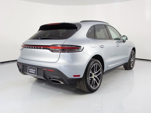 New 2026 Porsche Macan image 7