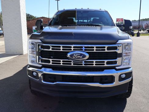 Used 2023 Ford F350 XLT w/ FX4 Off-Road Package image 7