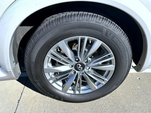 Used 2021 INFINITI QX80 Luxe AWD/4WD image 24