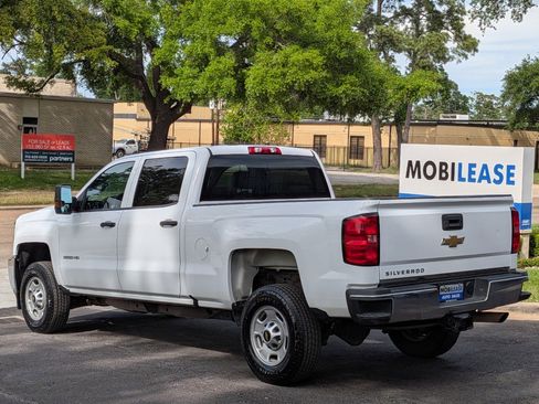 Used 2019 Chevrolet Silverado 2500 W/T w/ WT Convenience Package image 8