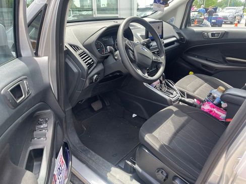 Used 2021 Ford EcoSport SE FWD image 5