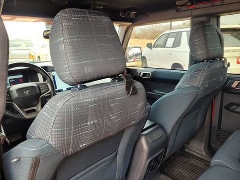 Used 2024 Ford Bronco Heritage Edition image 35