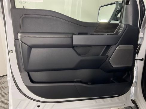 New 2026 Ford F150 Lariat image 12