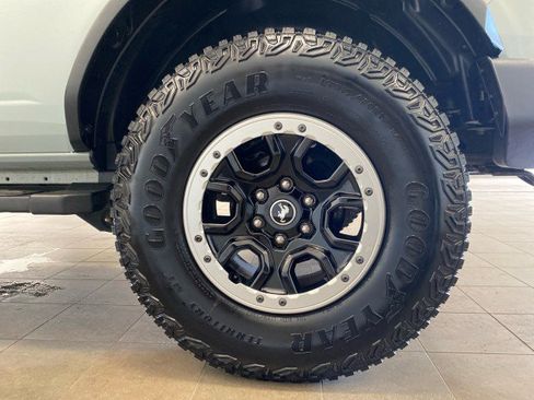 Used 2021 Ford Bronco Outer Banks w/ Sasquatch Package AWD/4WD image 26