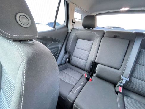 Used 2024 GMC Terrain SLE image 38