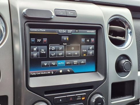 Used 2014 Ford F150 FX4 w/ Equipment Group 402A Luxury image 11