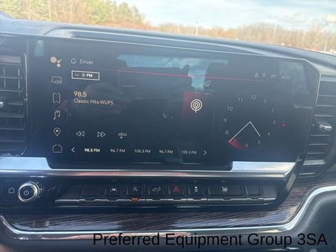 Used 2023 GMC Sierra 1500 SLE image 17