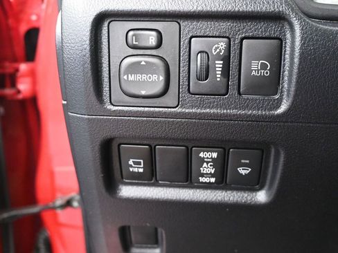 Used 2024 Toyota 4Runner Limited image 29