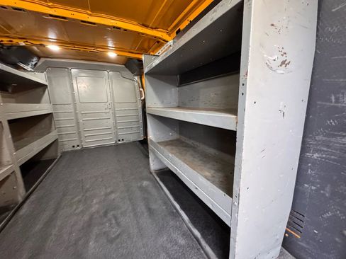 Used 2019 Ford Transit 250 130 Low Roof image 30