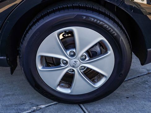 Used 2016 Kia Soul Base image 14