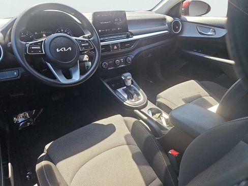 Used 2023 Kia Forte LXS FWD image 10
