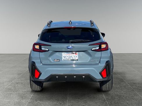 Used 2024 Subaru Crosstrek 2.0i Premium w/ Crosstrek Mirror Package image 4