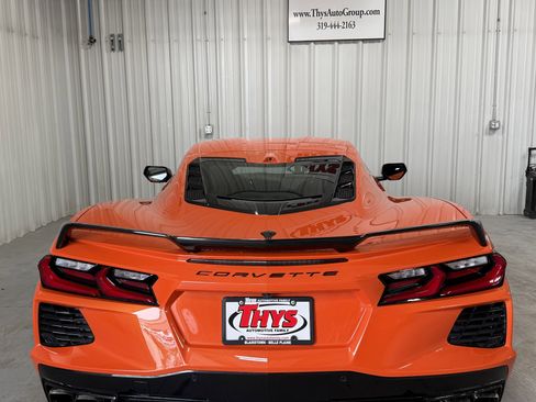 Used 2020 Chevrolet Corvette Stingray Preferred Cpe w/ 2LT Preferred Equipment Group RWD image 4