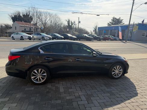 Used 2016 INFINITI Q50 3.0t Premium w/ 3.0T Premium Plus Package image 8