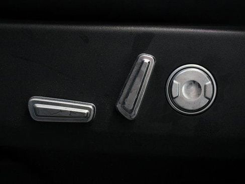 New 2026 Lincoln Nautilus Premier w/ Equipment Group 102A image 37