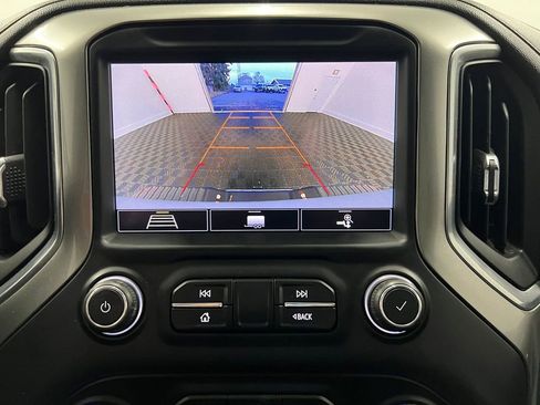 Used 2020 Chevrolet Silverado 2500 LTZ w/ LTZ Plus Package image 23