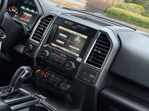 Used 2015 Ford F150 XLT w/ Equipment Group 302A Luxury image 23