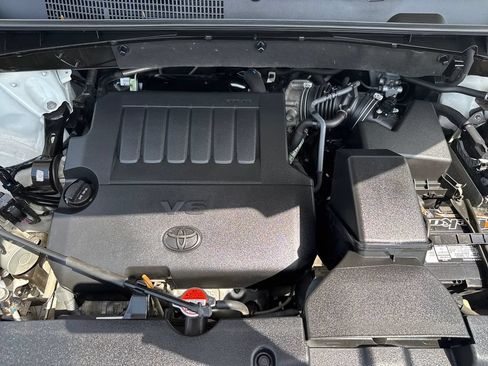 Used 2016 Toyota Highlander Limited Platinum AWD/4WD image 41