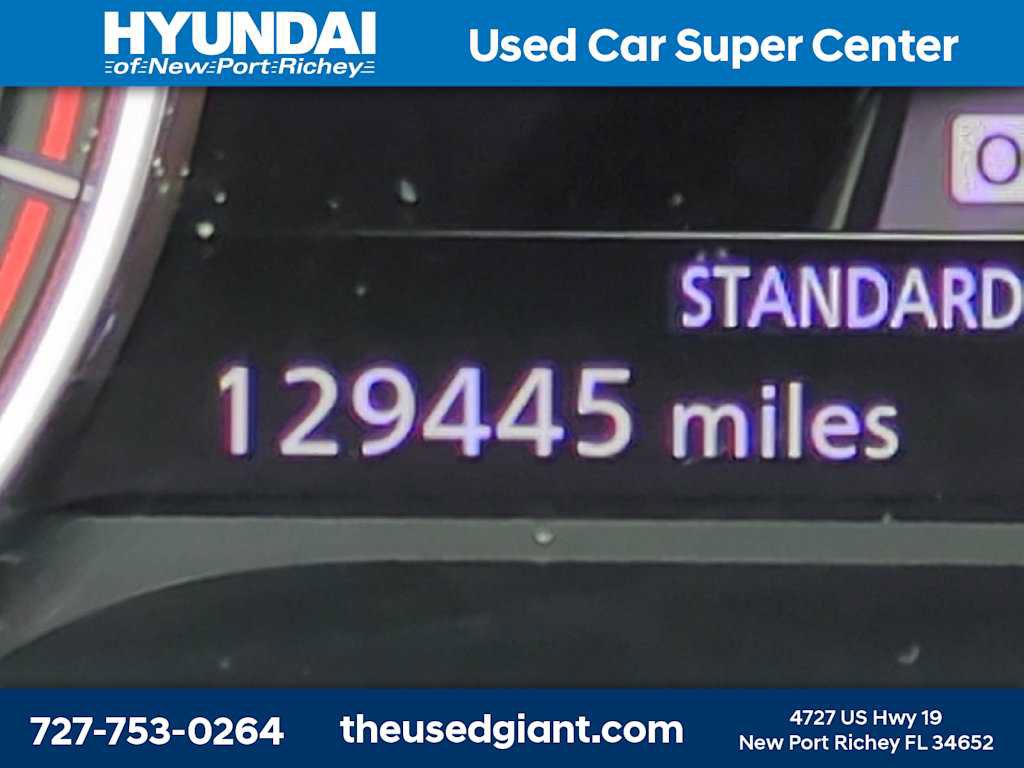 Used 2022 Nissan Rogue SV FWD image 29