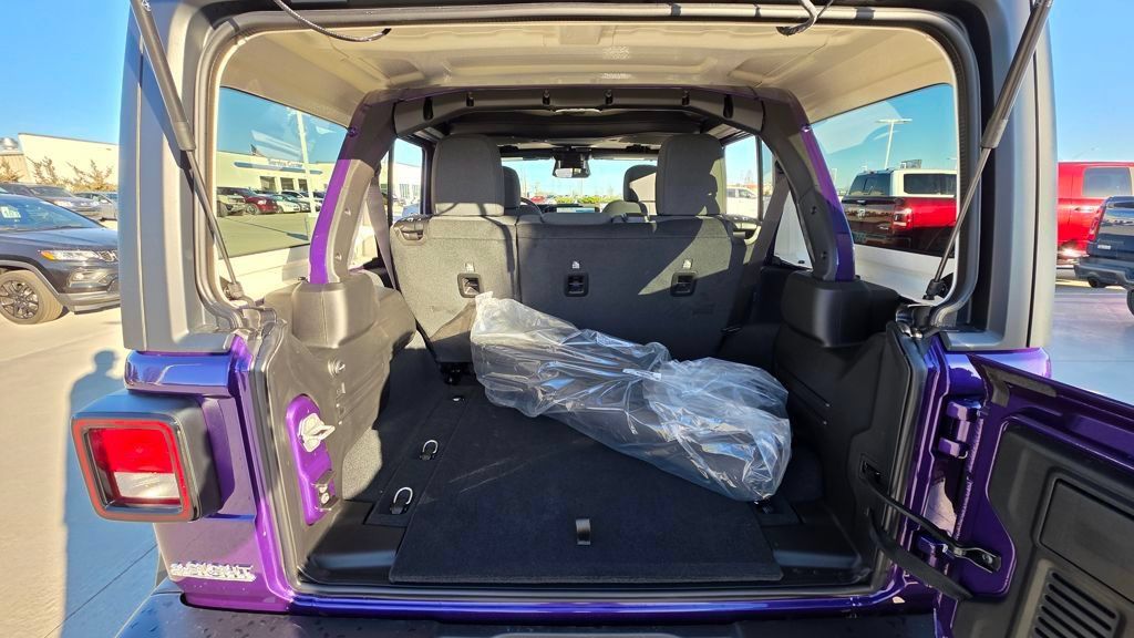 New 2026 Jeep Wrangler Unlimited Sport AWD/4WD image 16