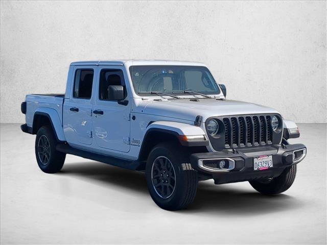 Used 2022 Jeep Gladiator Overland w/ Popular Equipment Package AWD/4WD image 3
