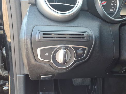 Used 2017 Mercedes-Benz C 300 Cabriolet image 17
