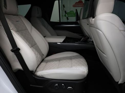 Used 2026 Cadillac Escalade V image 86