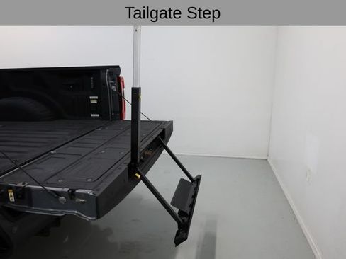 Used 2023 Ford F450 Platinum w/ FX4 Off-Road Package AWD/4WD image 49
