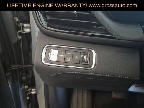 Used 2026 Buick Enclave Preferred AWD/4WD image 18
