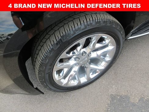 Used 2019 GMC Yukon XL Denali w/ Open Road Package AWD/4WD image 2