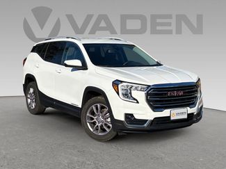 Used 2023 GMC Terrain SLT video 1