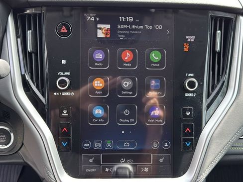 Certified 2025 Subaru Outback Onyx Edition AWD/4WD image 18