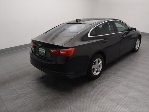Used 2019 Chevrolet Malibu LS FWD image 9